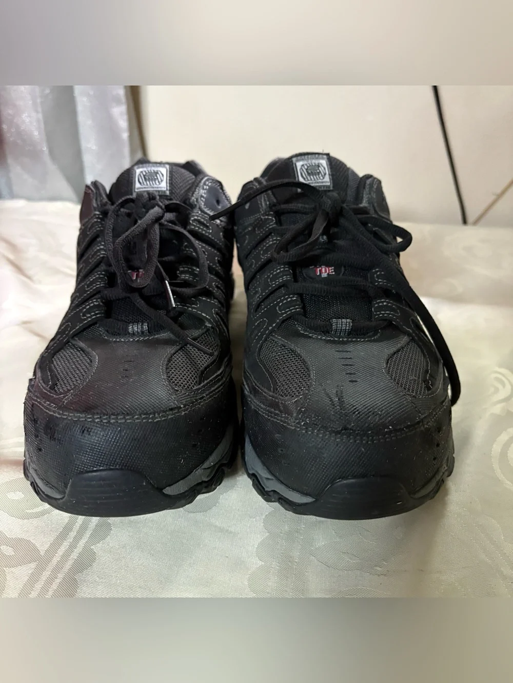 Sketchers Men's Black Steel Toe Work Shoes size 12